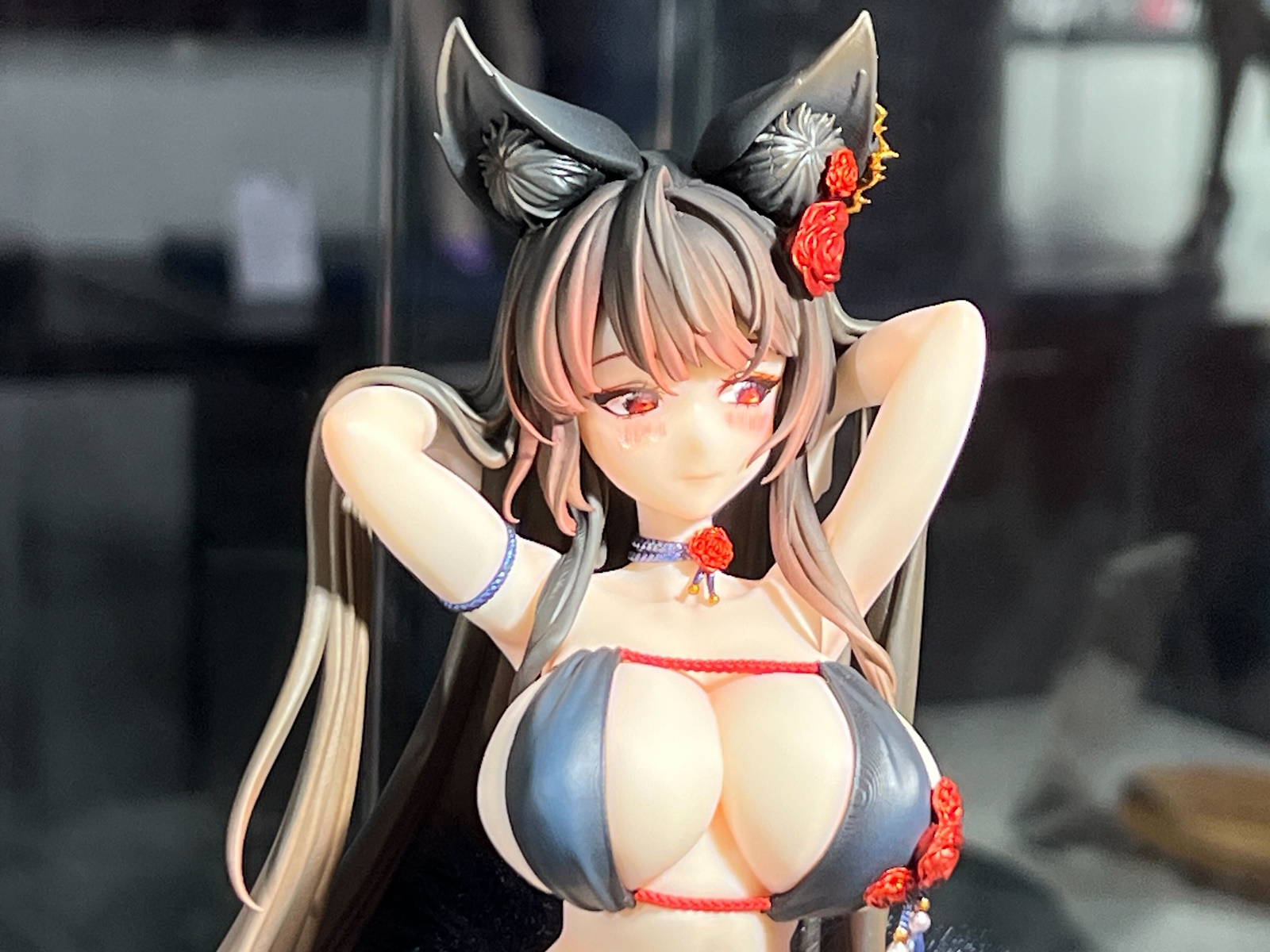 4月発売（価格：8,250円）