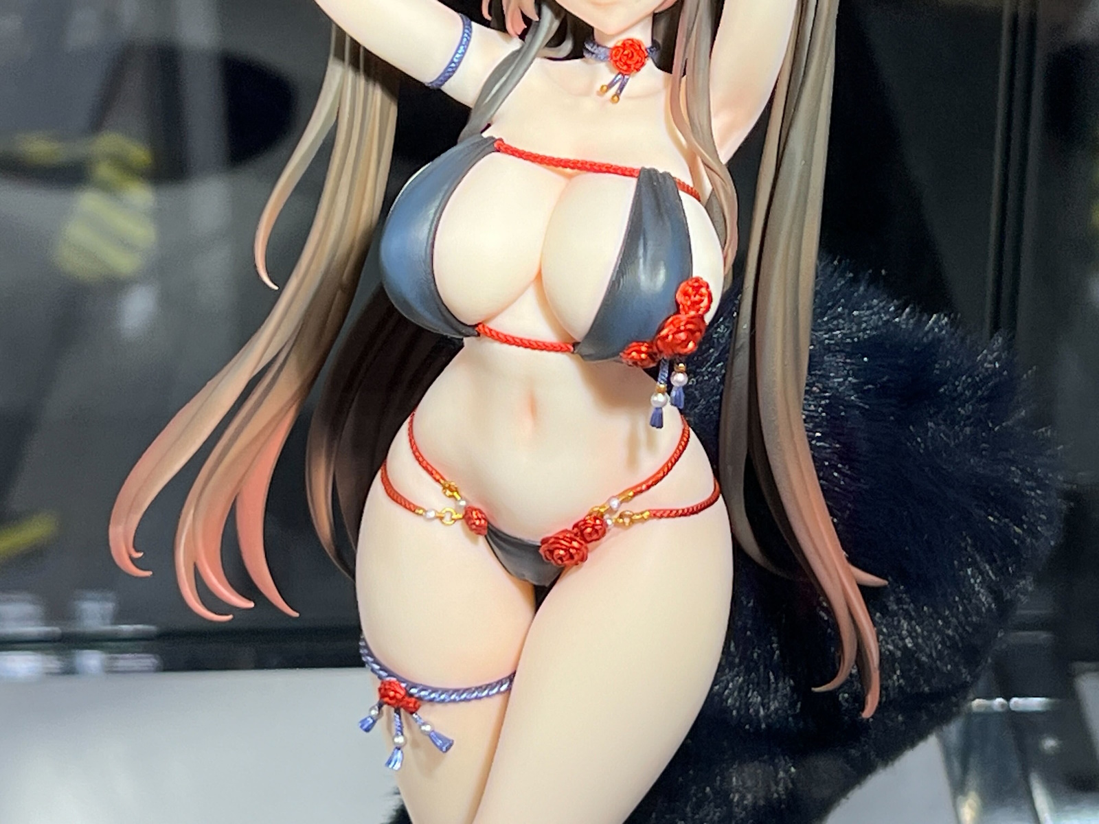 4月発売（価格：8,250円）