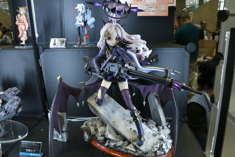 怪獣、メカ、美少女など“好き”が詰まったガレージキットが集う一般