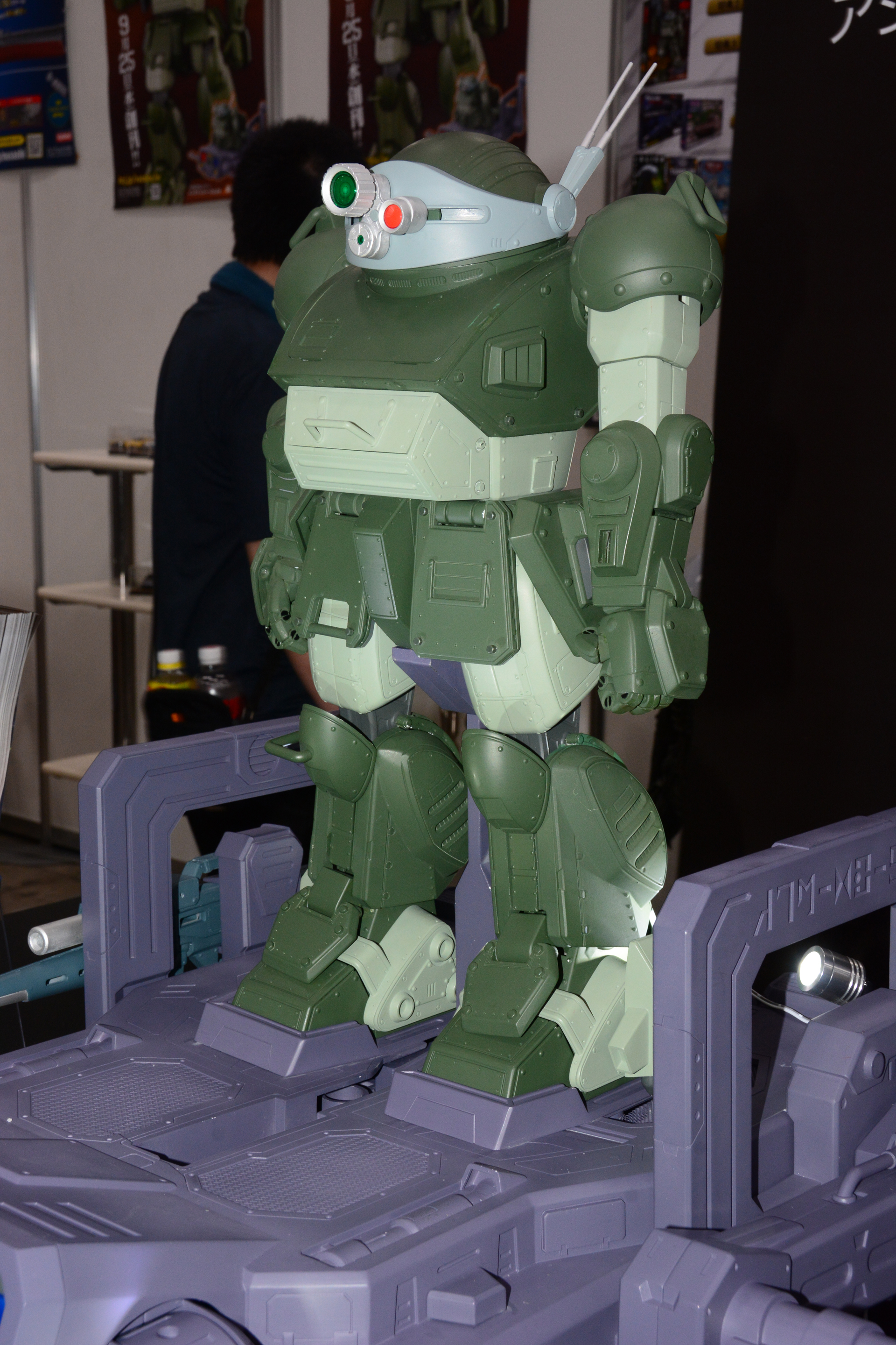 1/8スケール、全高510mmのスコープドッグは大迫力だ