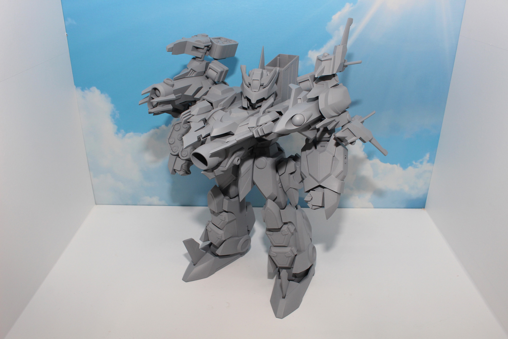 「SMP Bビーダマン爆外伝V ビーダキャリバー」。発売時期、価格は未定