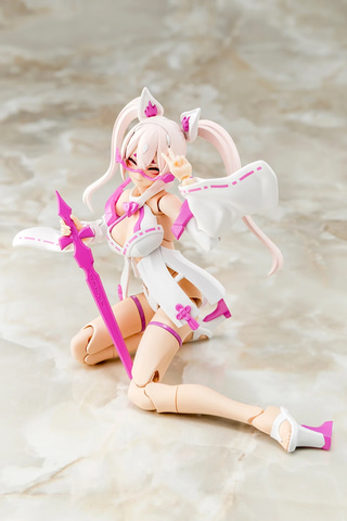 メガミデバイス「朱羅 九尾 祭」7月31日予約開始！ 華やかな衣装で表情