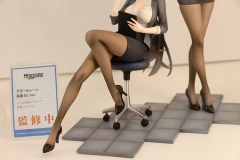 信濃や高雄＆愛宕、朝凪など「アズールレーン」新作フィギュアがずらり