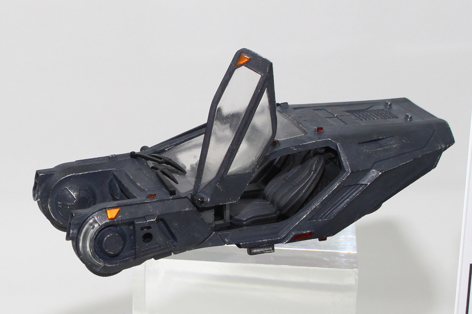 「ブレードランナー2049デッカードのポリススピナー（3.7"）」。発売時期、価格は未定