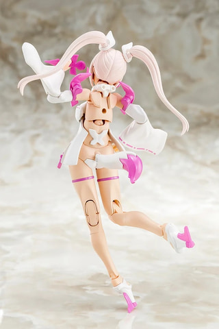 美少女プラモ「メガミデバイス」より華やかな和装姿の「朱羅 九