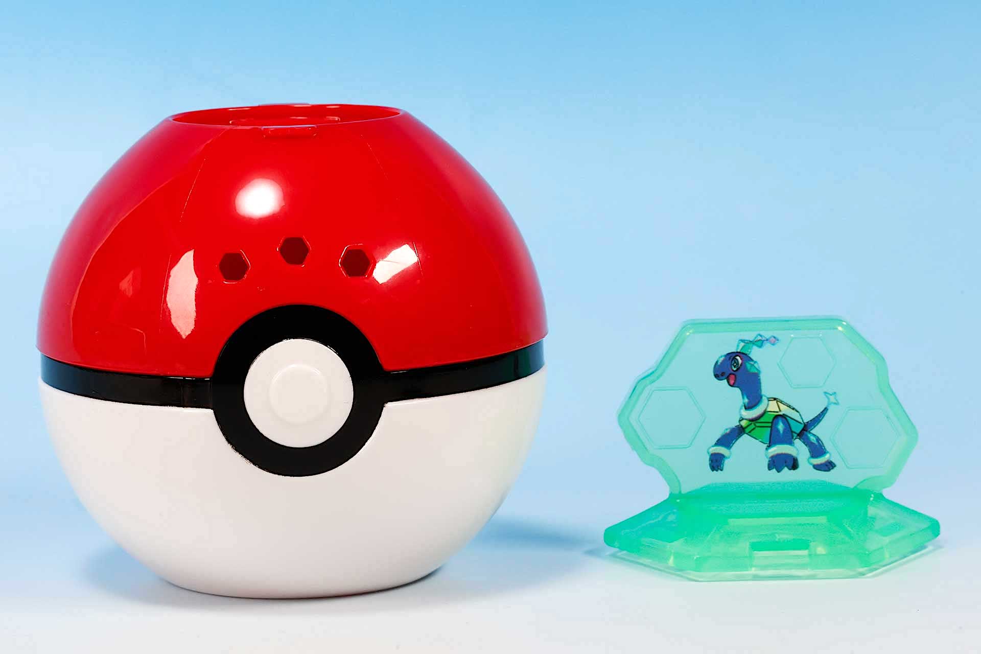 テラパゴスが描かれたパネルは着脱可能