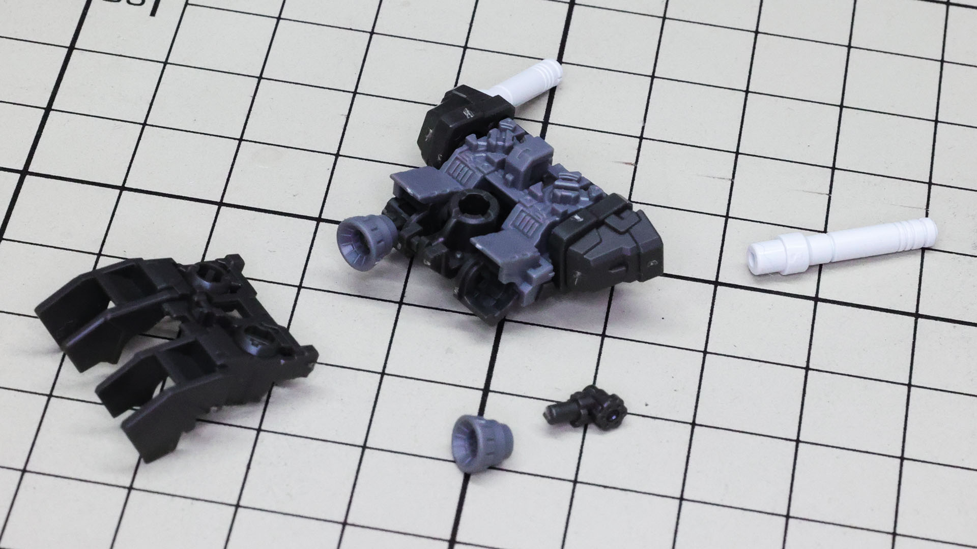 ロケットノズルも別パーツ化されています