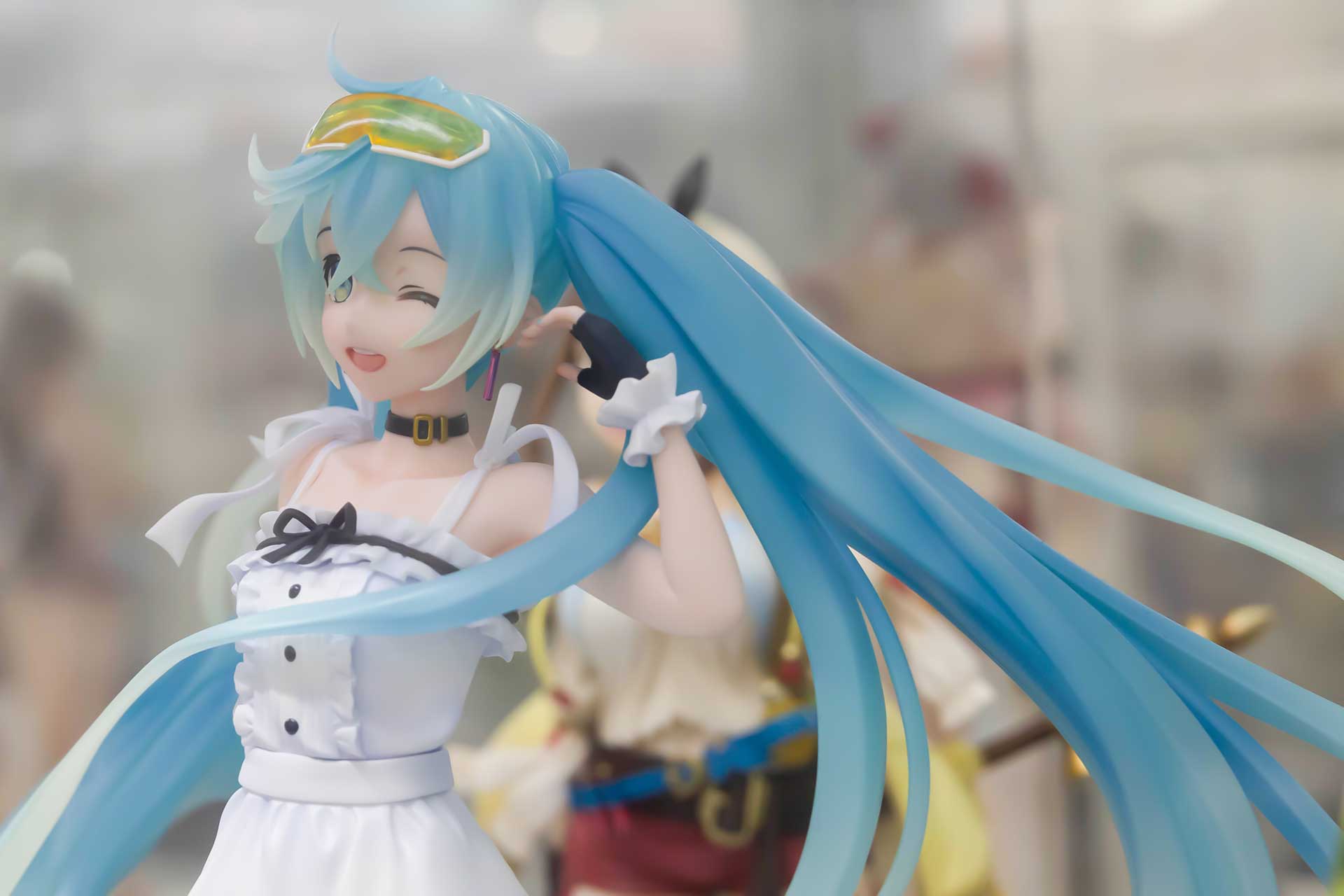 髪の長さにより、全体的なボリューム感が増しているように見える