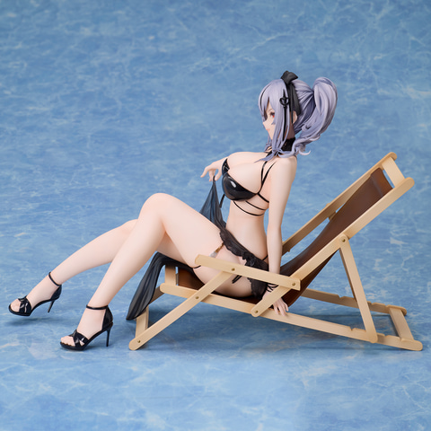 アズールレーン」よりサマーベッドで夏を満喫するジュリオ・チェザーレ