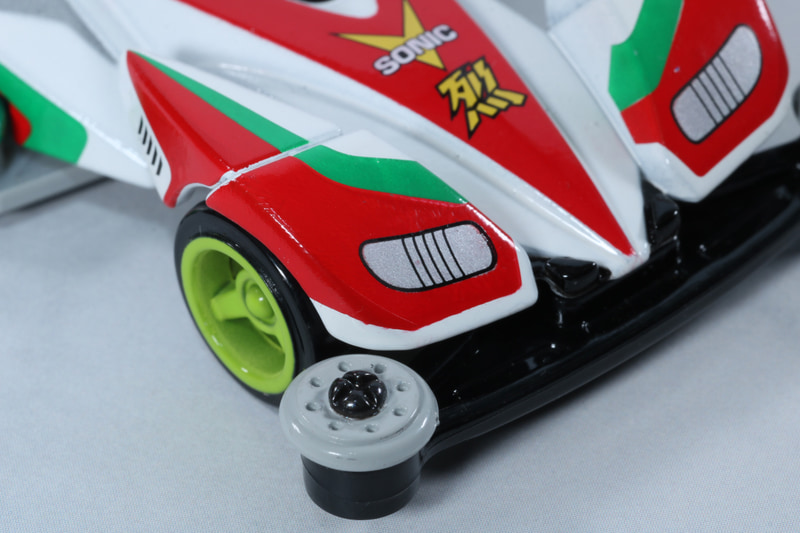 フロントローラーは回転アクションを搭載