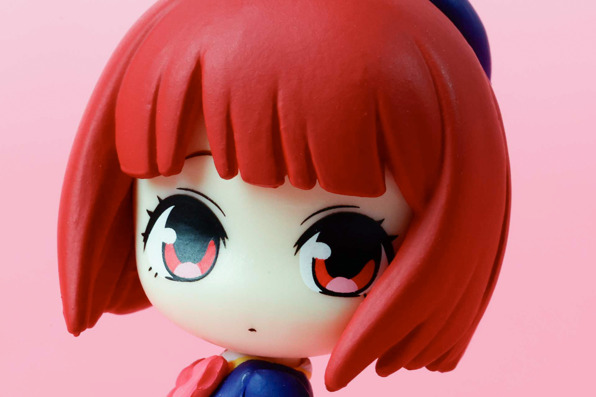 感情を抑えた表情も有馬かならしい