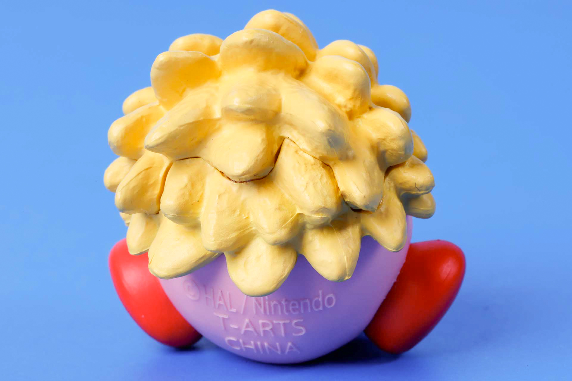 頭のトゲトゲもバッチリ造形されている
