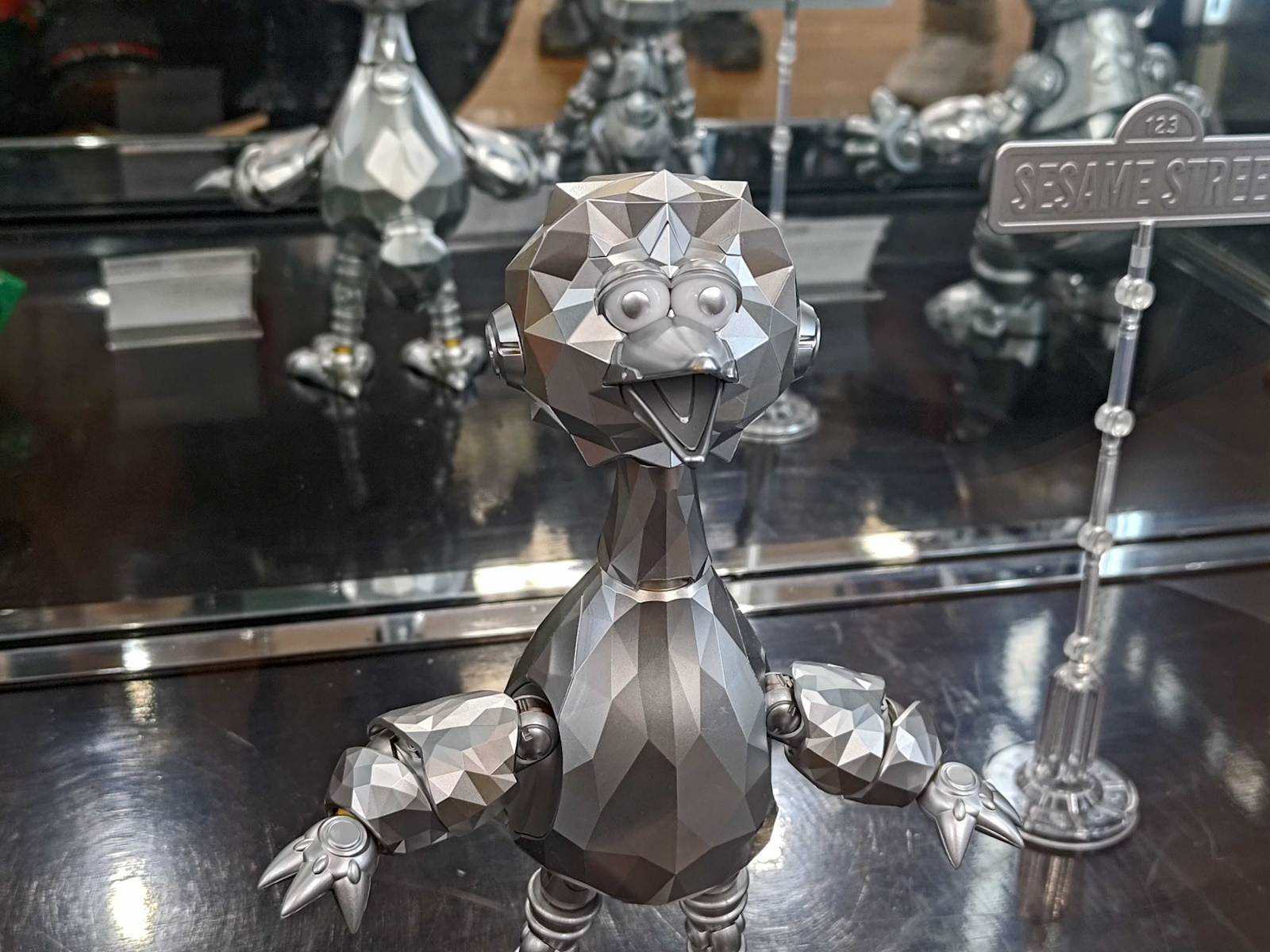 CARBOTIX SESAME STREET ビッグバード（価格：未定）