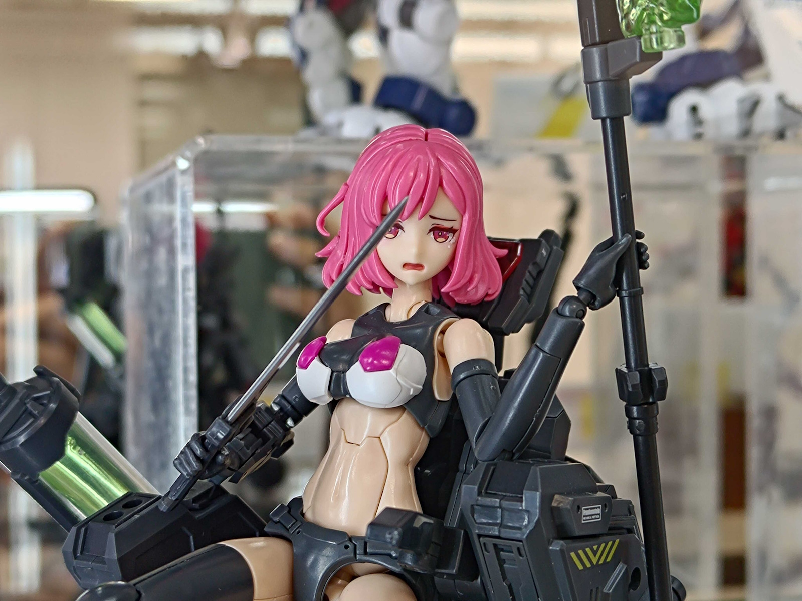 8月発売予定（価格：13,200円）