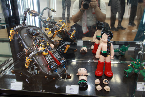 ねんどろいど アストロボット メタリックVer. おまけ付き 博多限定