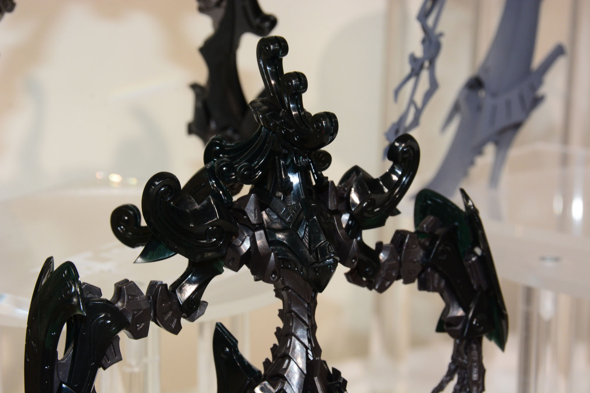 今回の最大の注目ポイント「VSMS 1/100 ダッカス・ザ・ブラックナイト」。2024年秋発売、価格は7,700円