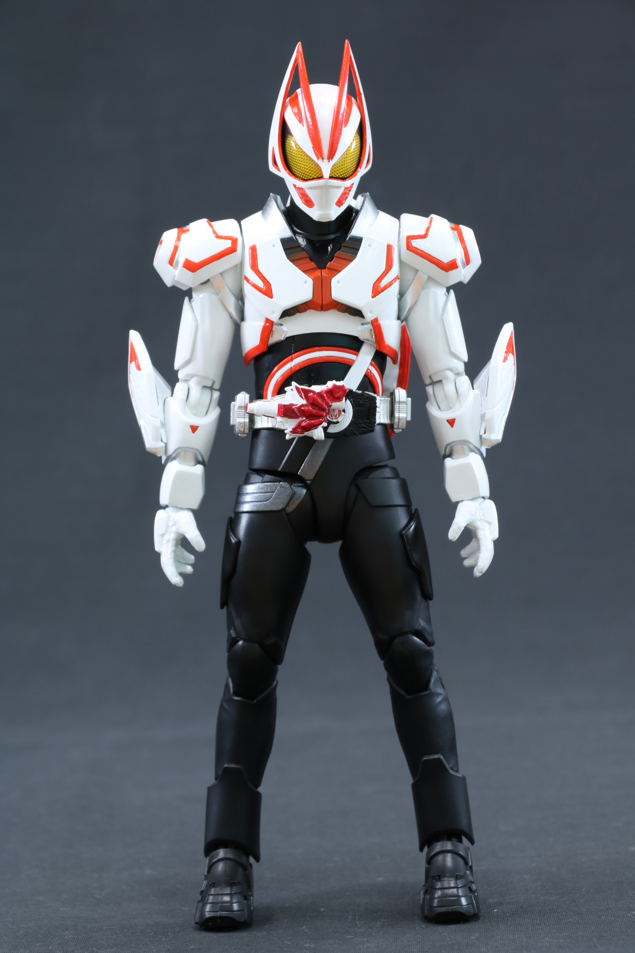 「S.H.Figuarts 仮面ライダーギーツ ブーストフォームマークIII」