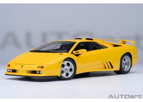 ダイキャストモデル「1/18 ランボルギーニ ディアブロ SE30 イオタ