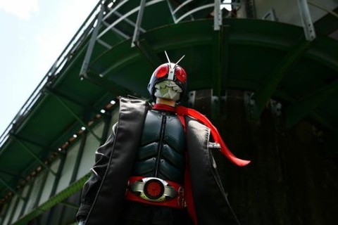 シン・仮面ライダー」より「仮面ライダー第2号」が全高500mmのソフビに