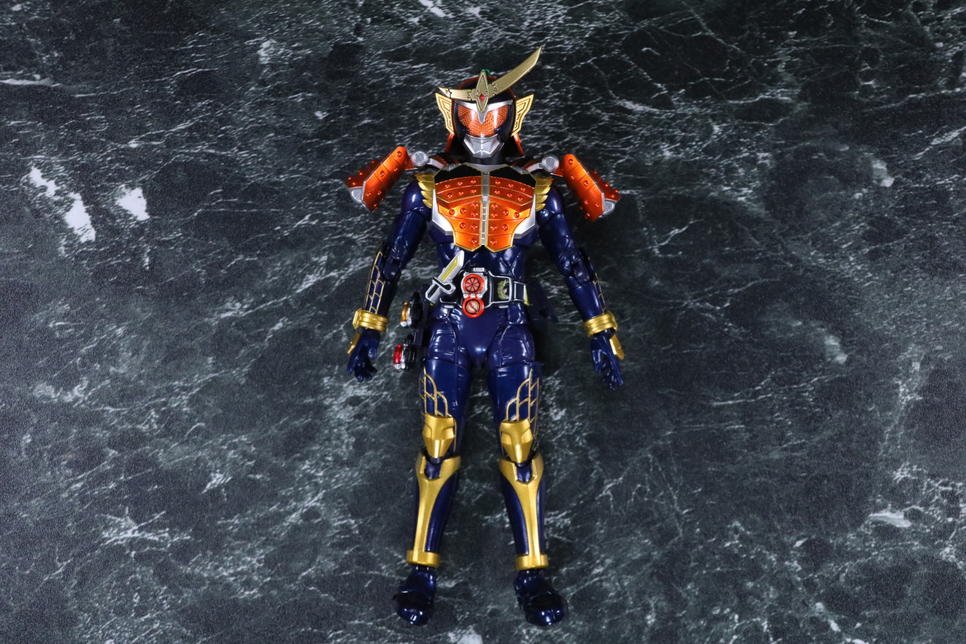 フィギュア本体