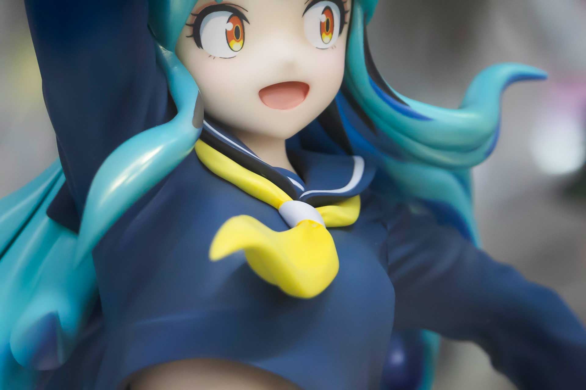 セーラー服姿もかなりイイ！