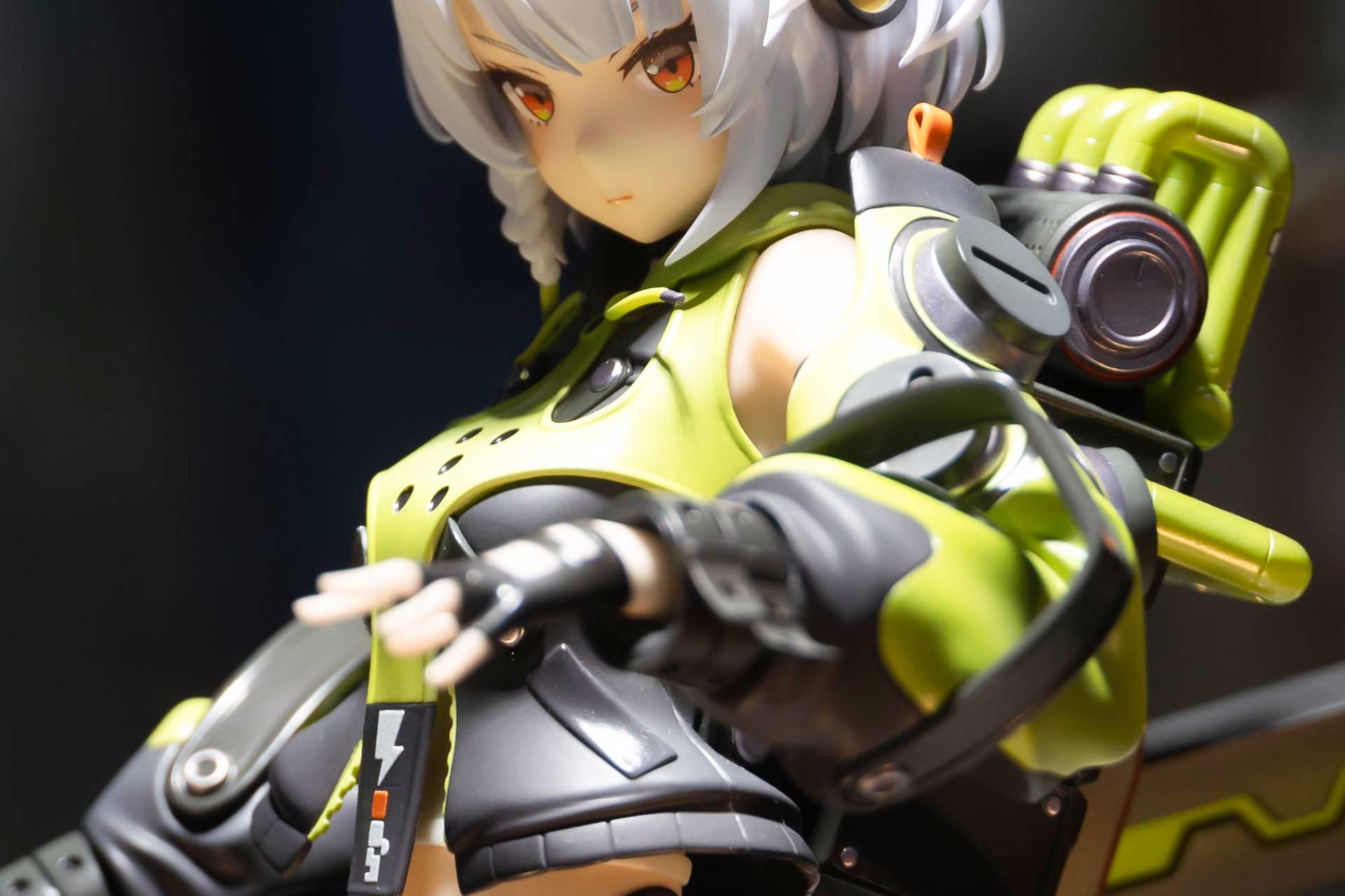 メカメカしい装備が素晴らしい