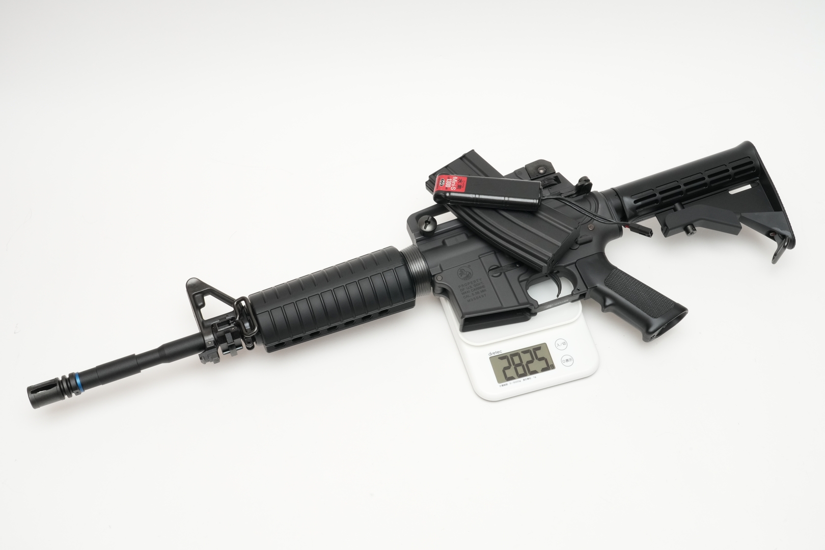 すべて合わせるとスペックどおりに実測2,825g