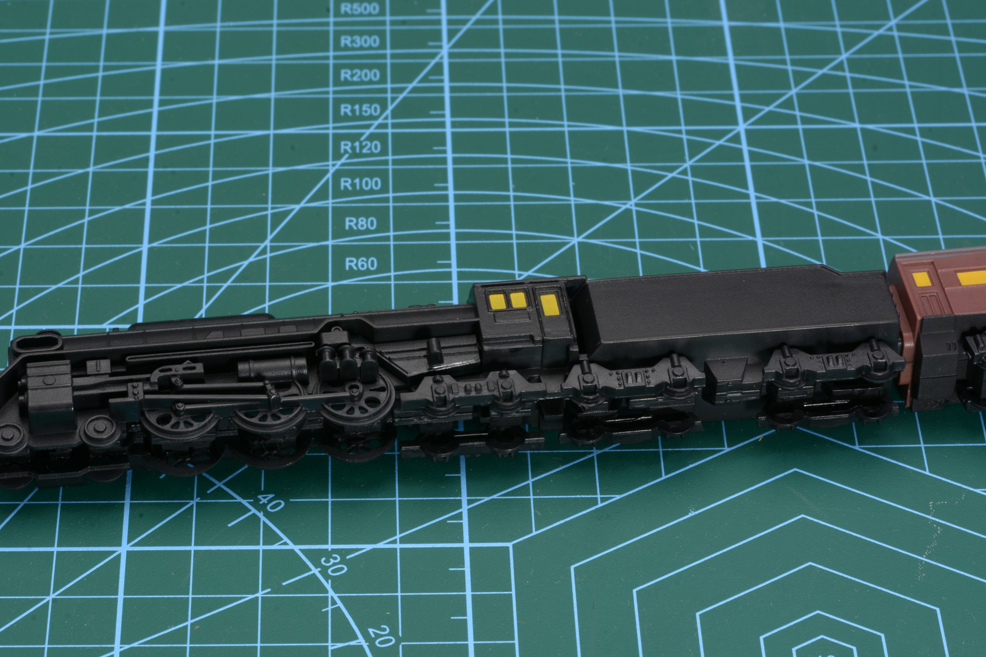 車輪がずらりと並んでいるのは、メカニカルな魅力がある