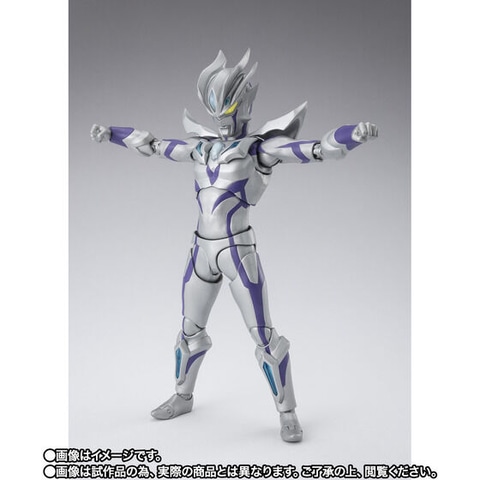 SHFiguartsウルトラマンゼロ & ゼロビヨンドセット Amazon.com: S.H.Figuarts ウルトラマンゼロ ビヨンド : Toys