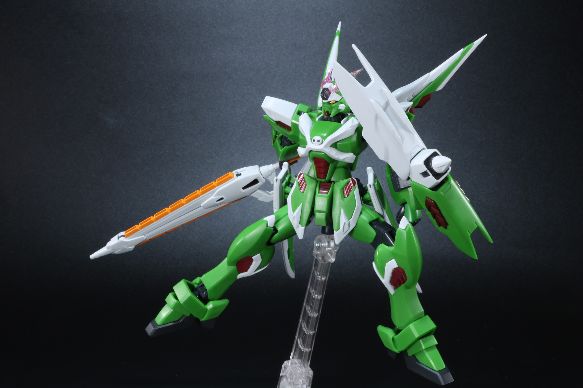 柔軟な可動で様々なアクションが表現可能