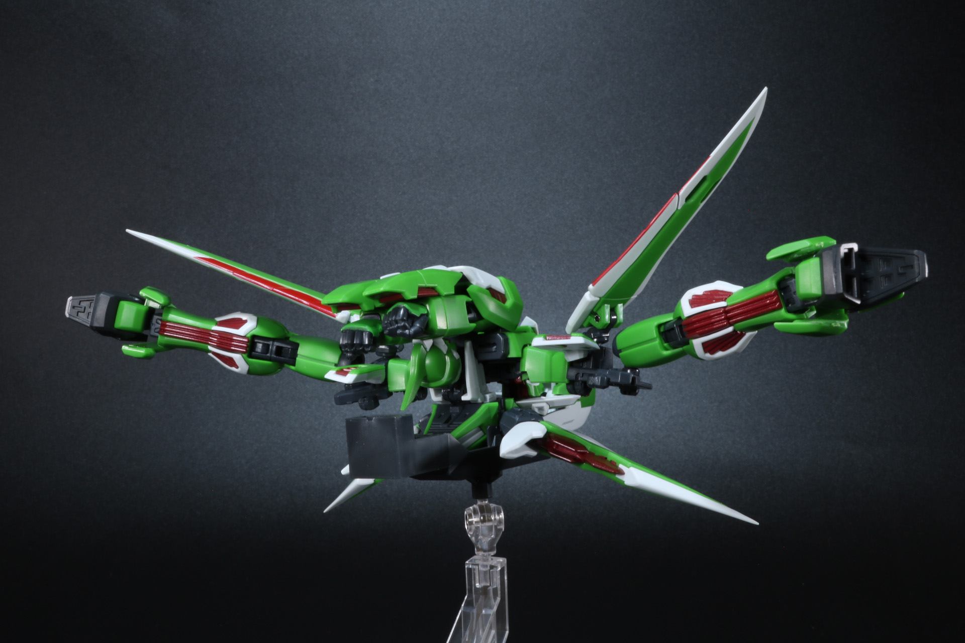 機首のように伸びた「ノーズローター」