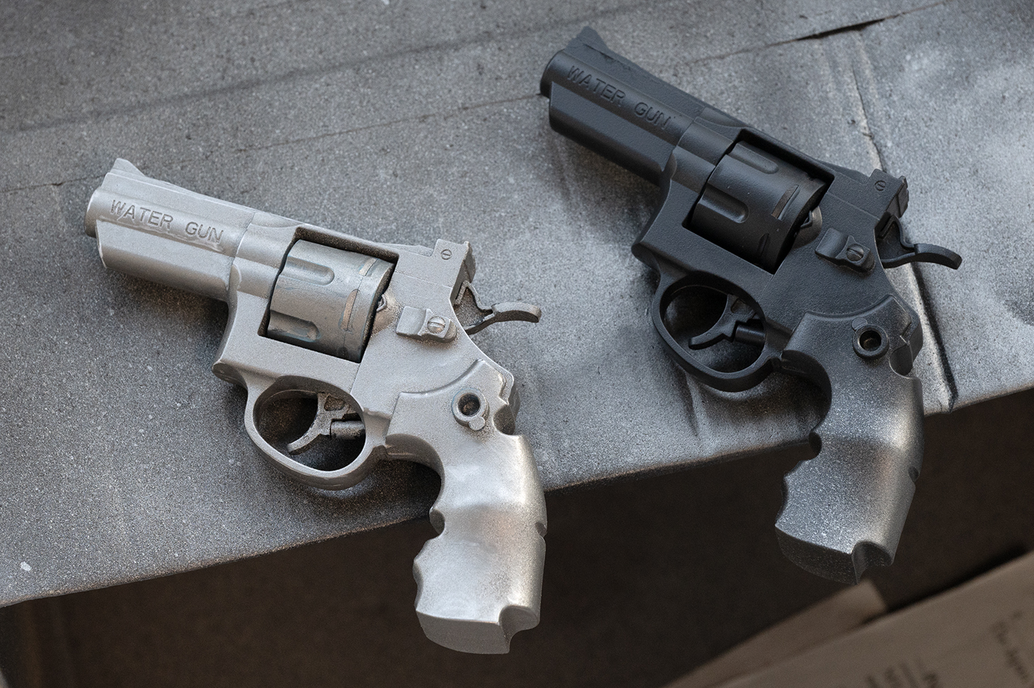 重ね塗りをしていくことで質感を向上させていく