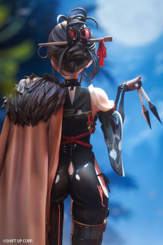 勝利の女神：NIKKE」よりサクラがコスチューム「黒夜密行」の姿で