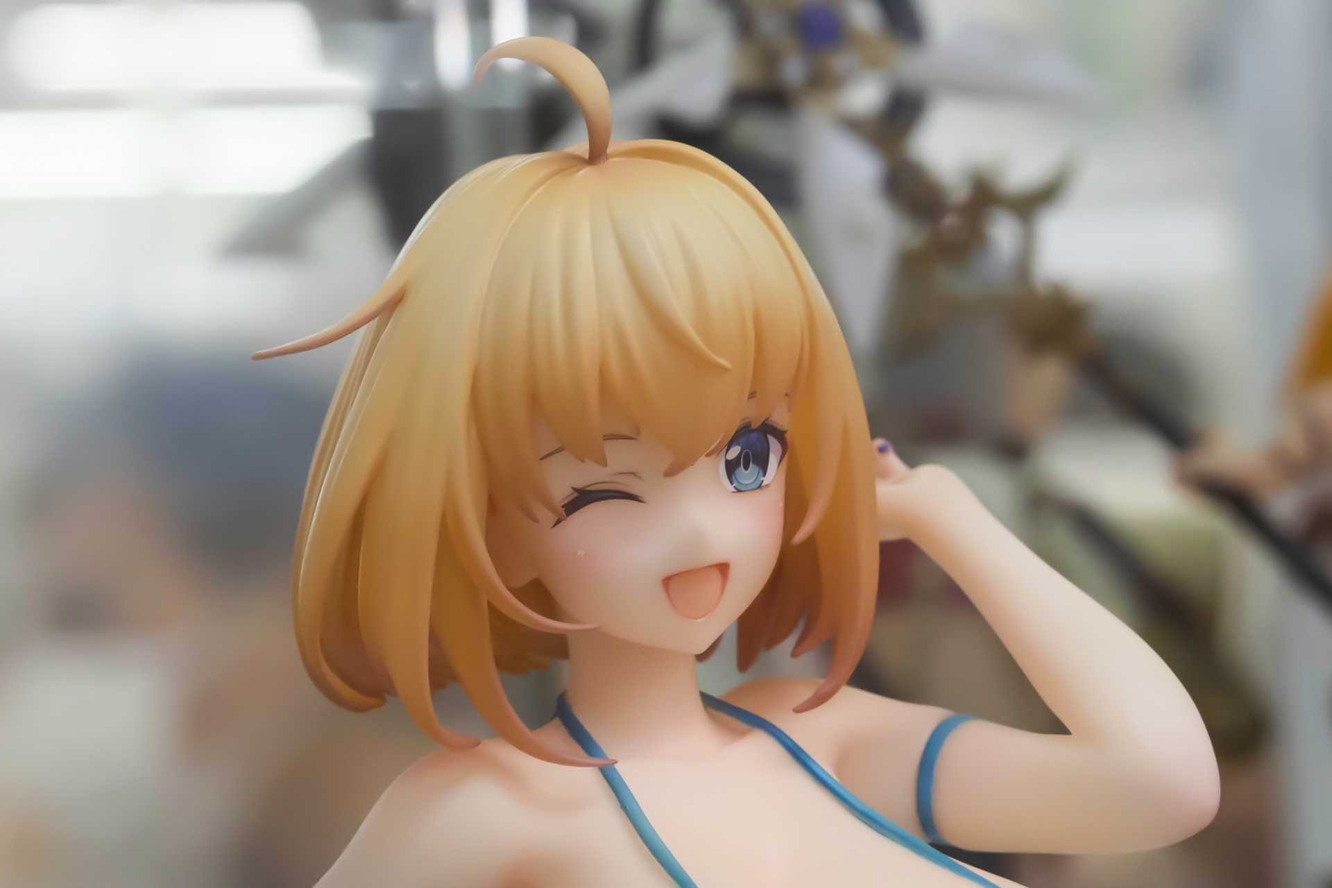 元気いっぱいの笑顔がかわいらしい