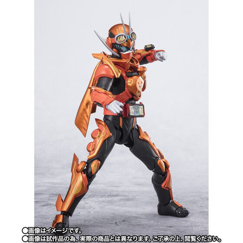 仮面ライダーガッチャード」より可動フィギュア「S.H.Figuarts