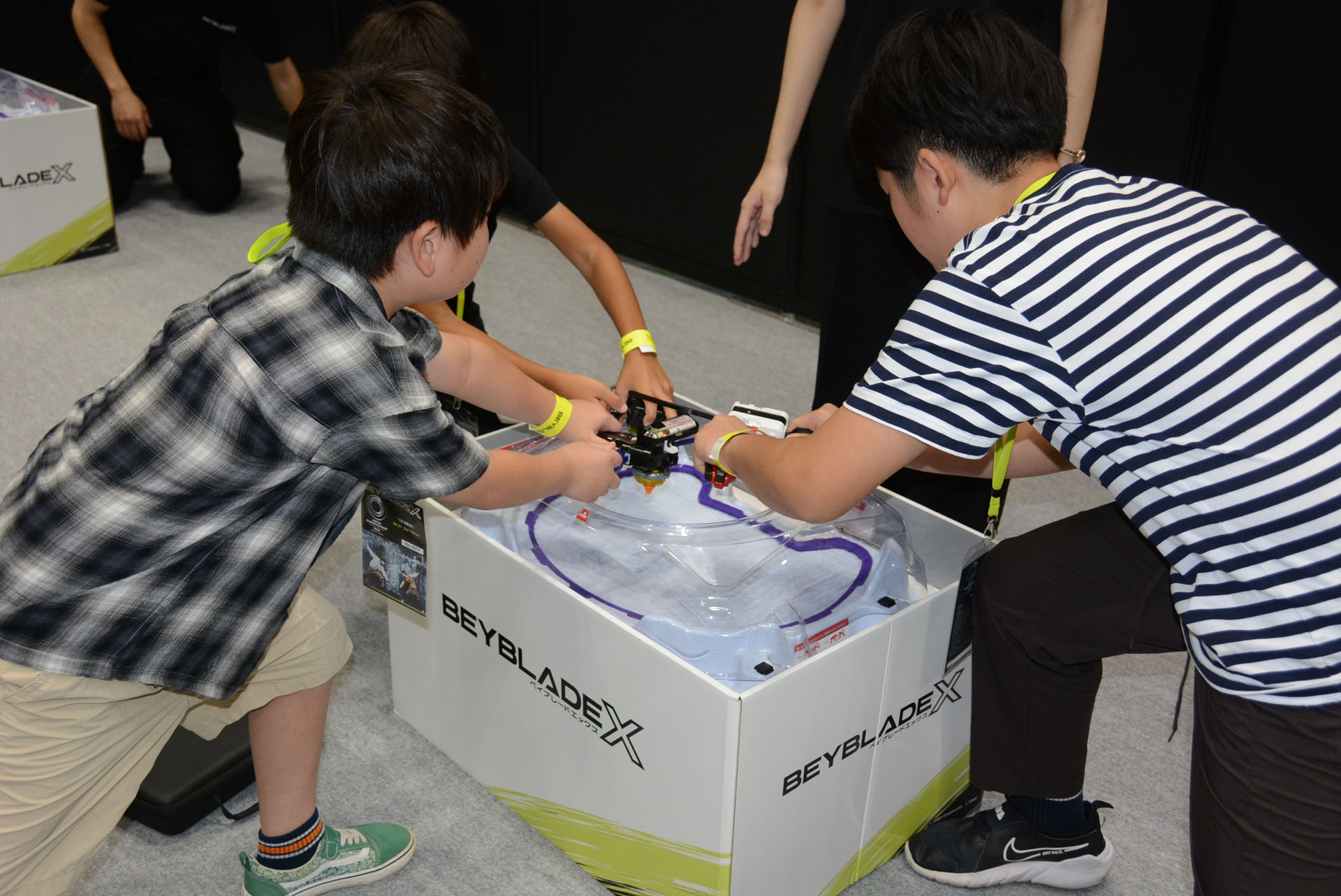 対戦コンテンツや試遊台も多く、かなり熱気があった