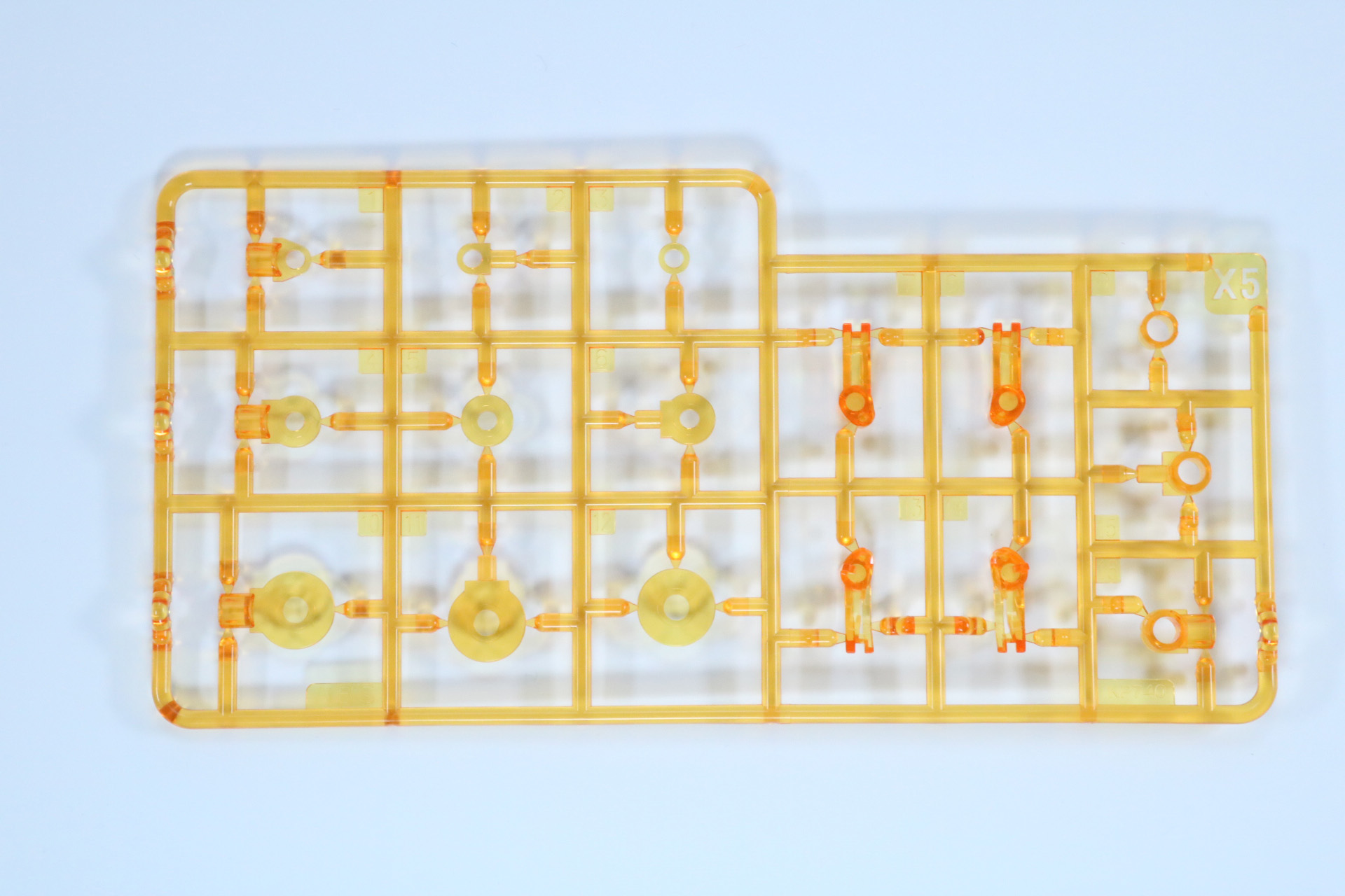 パーツX5。こちらは2枚収録