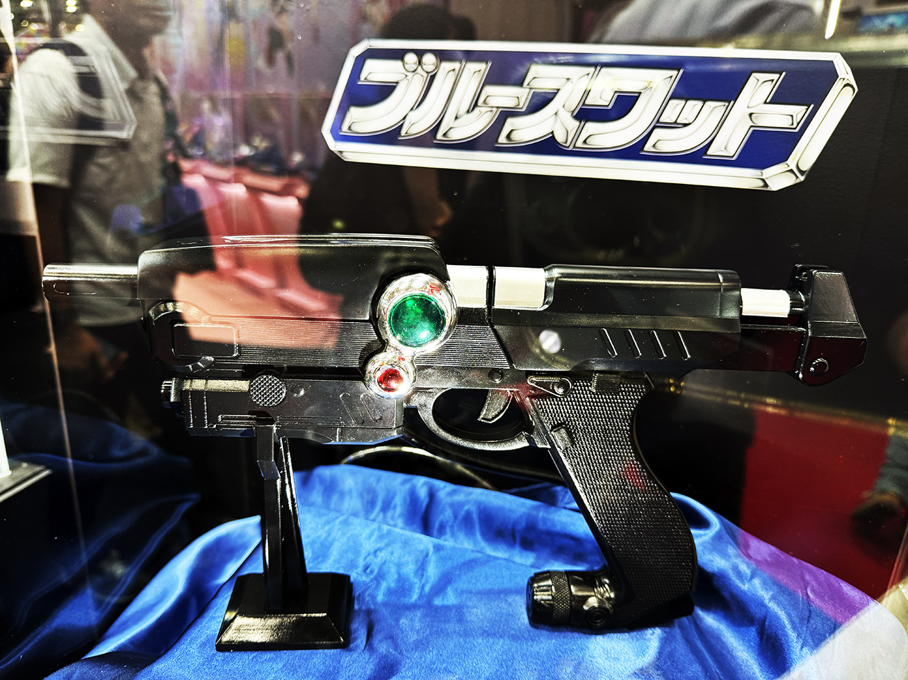 会場に展示されていた「ディクテイター 30th ANNIVERSARY EDITION」