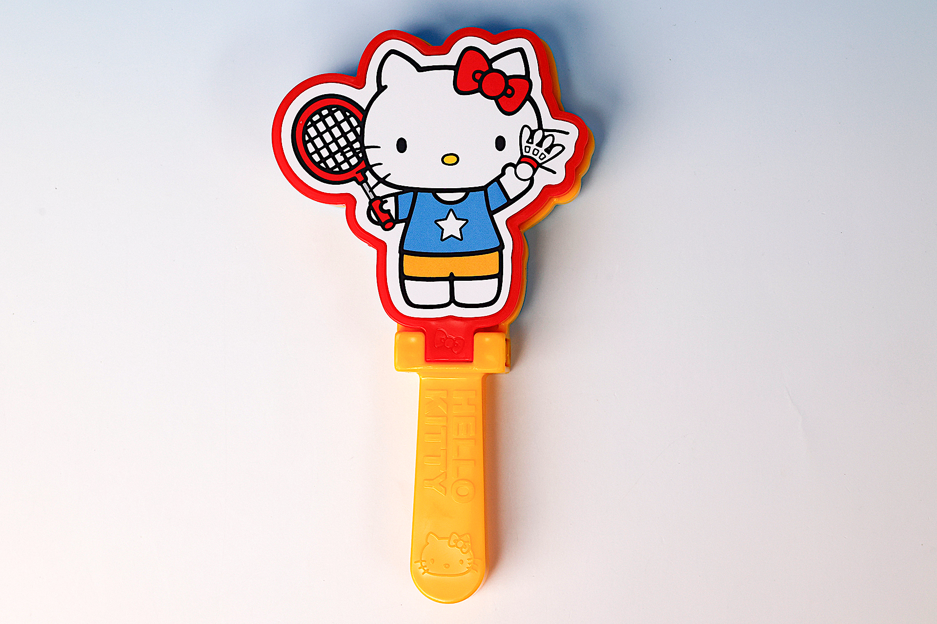 表面はハローキティ