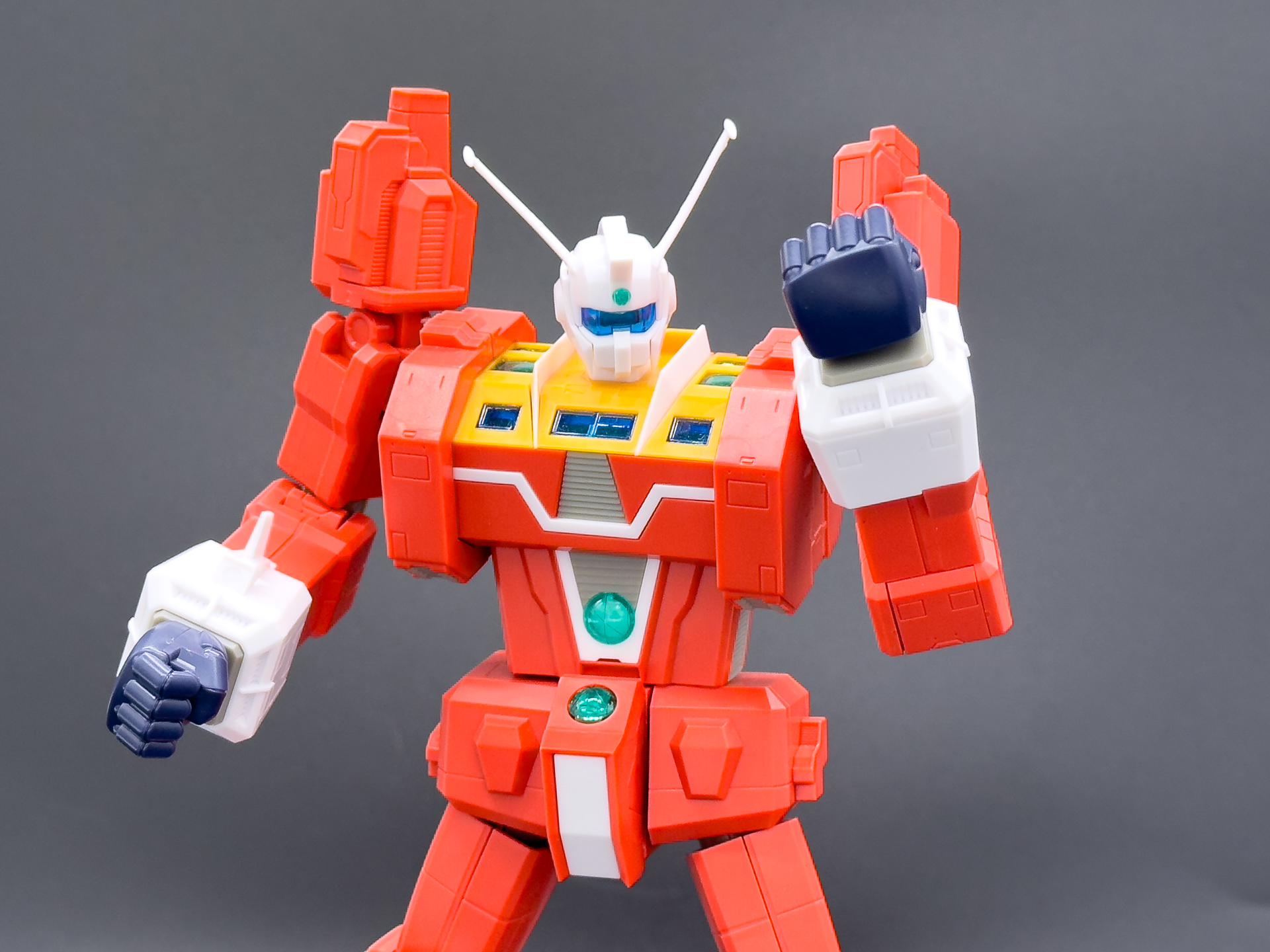 『伝説巨神イデオン』の令和最新キットがアオシマから登場