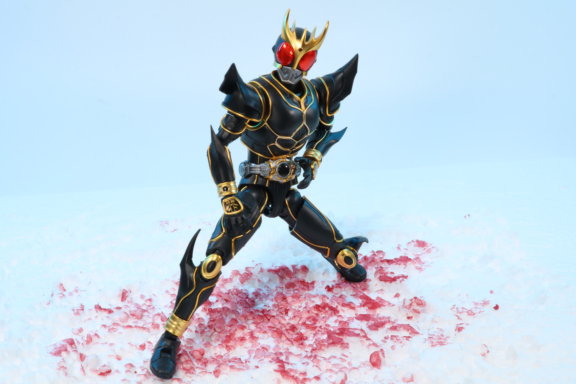 苦悶しながらもダグバに立ち向かう