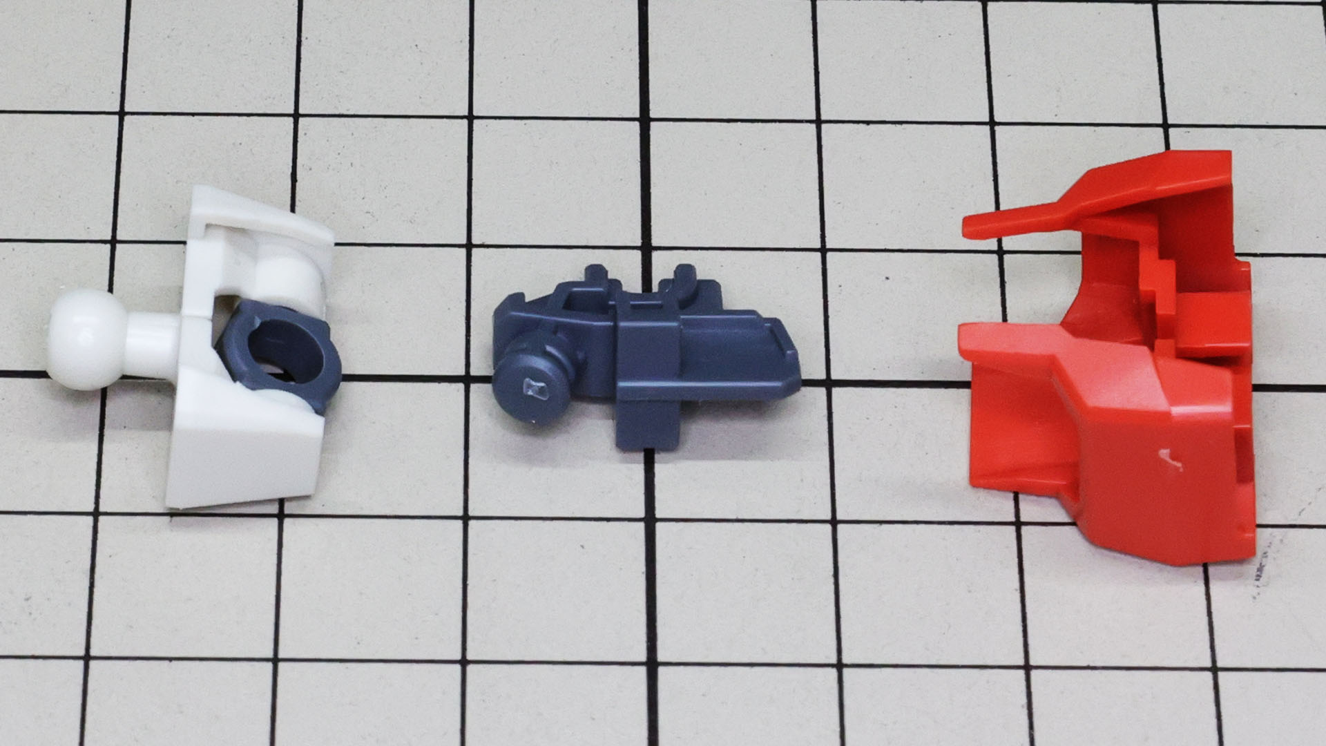 腹部にも2軸の関節フレームを内装しています