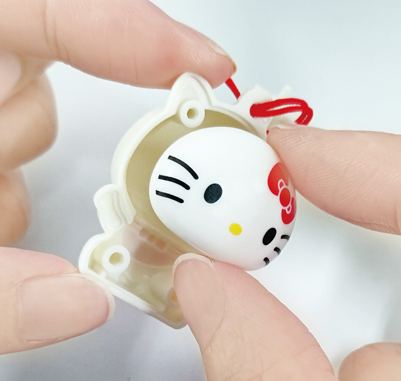 顔パーツを引き抜く