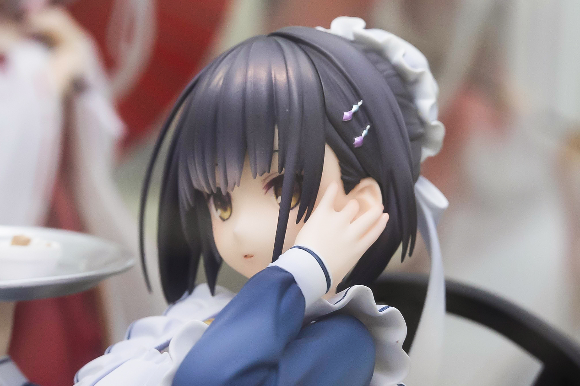 この髪をかき上げるポーズがキュートすぎる！