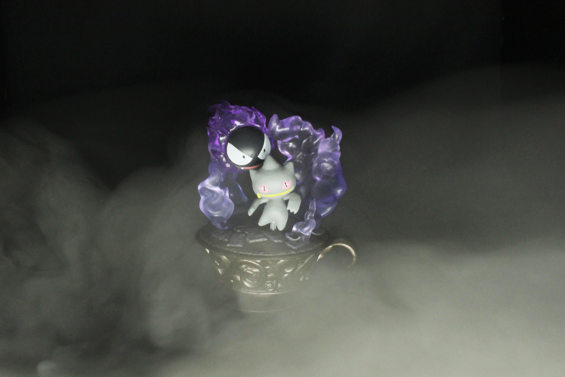 ヴィネットやテラリウムなど、背景のあるミニチュアは雰囲気が出る。