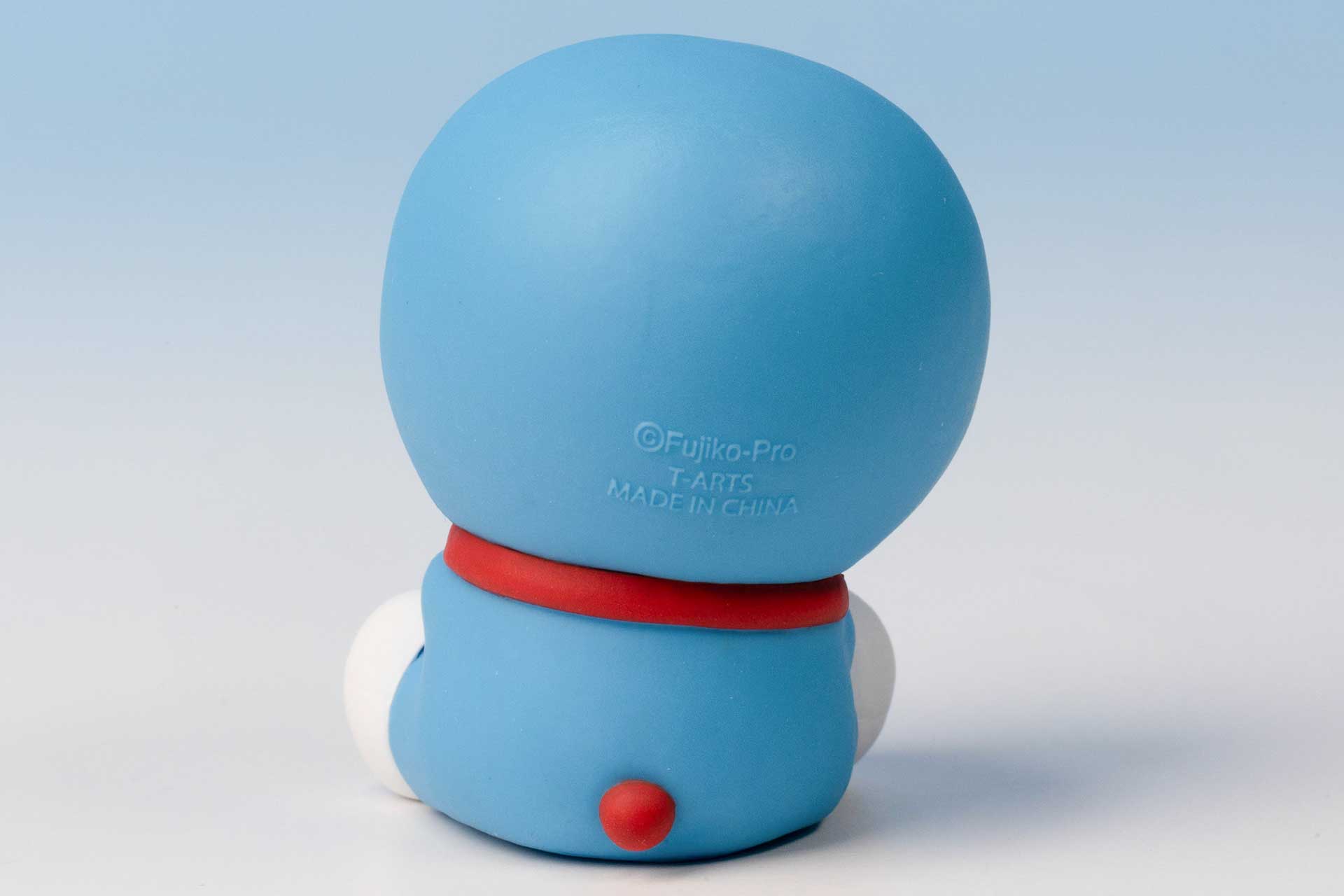 背面から見ても絶妙なフォルムが再現されているのがわかる