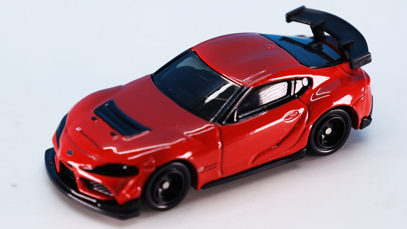 ぱっとみてレーシングカーだとわかるスタイリング！