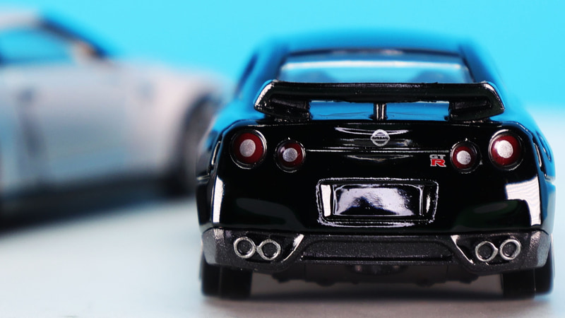 発売記念仕様のブラックも通常のエディションのようです