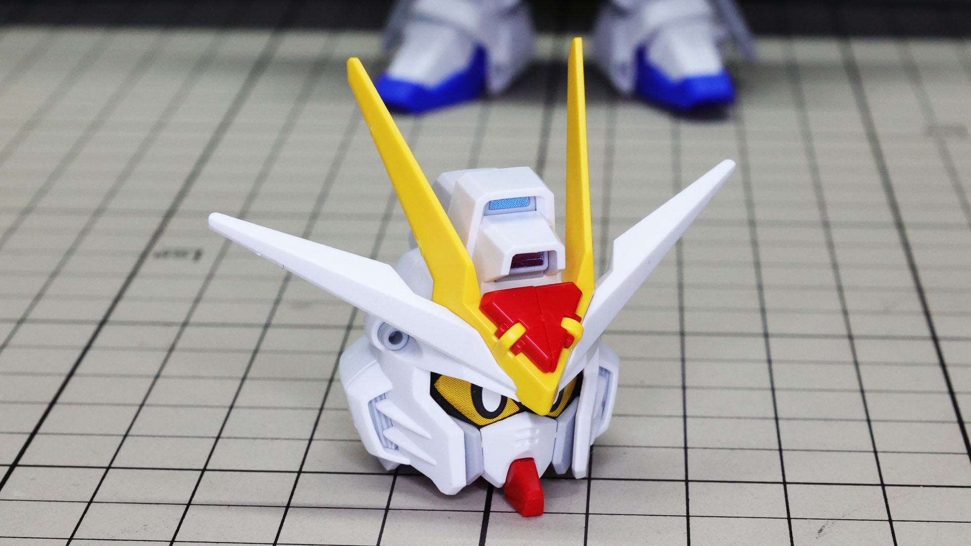 かわいくもかっこよくもある愛らしい頭部が完成！