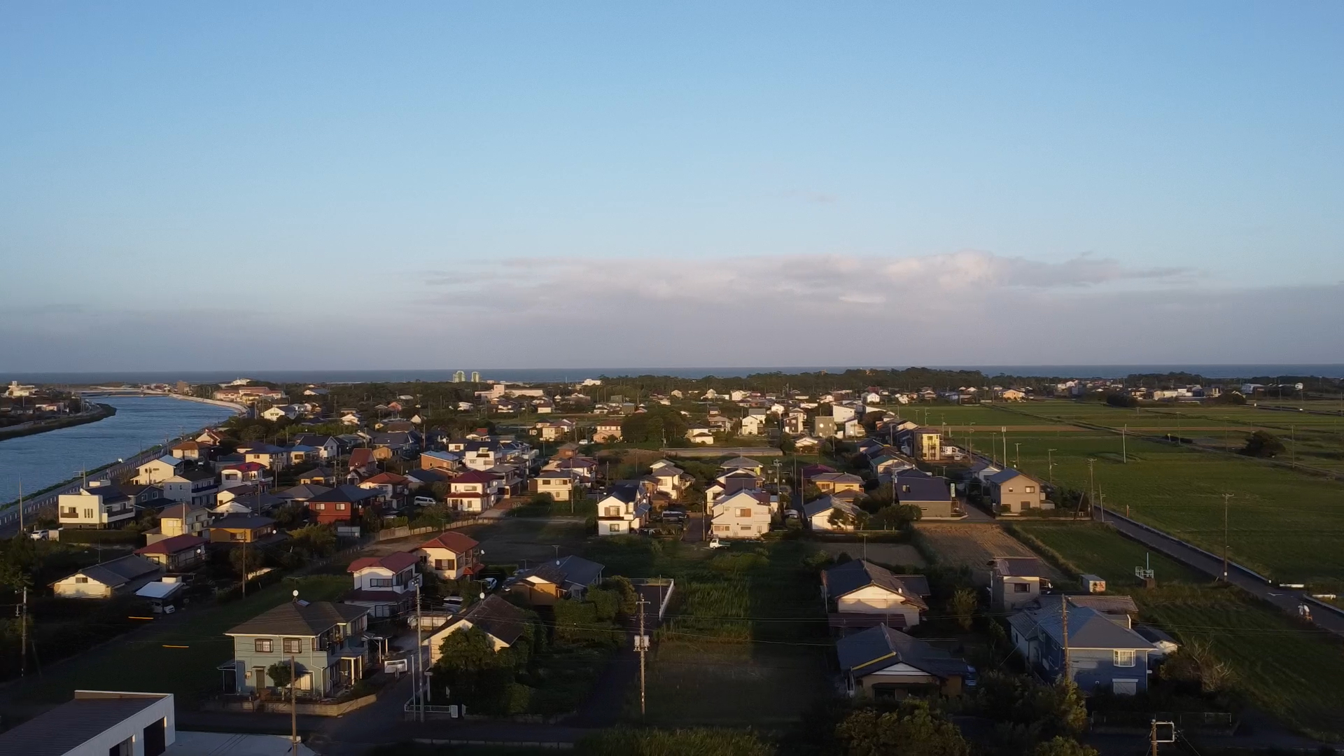 30ｍ飛び上がることで海が見える。もっと知識を学び、色々なところを飛んでみたい